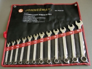 Набор комбинированных ключей  8-22 12шт. Jonnesway  (047355)